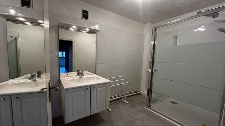 Ma-Cabane - Location Appartement RENNES, 65 m²