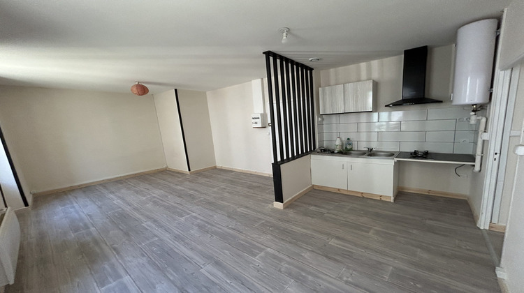 Ma-Cabane - Location Appartement Rennes les bains, 30 m²