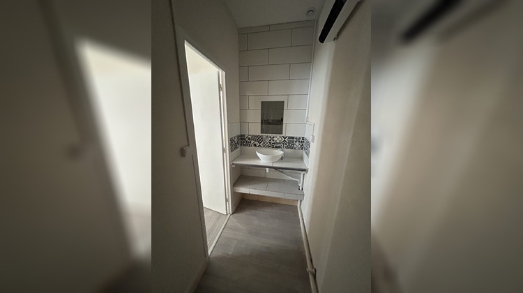 Ma-Cabane - Location Appartement Rennes les bains, 30 m²