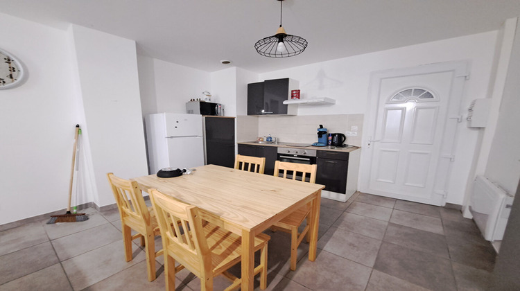 Ma-Cabane - Location Appartement RENNES-LES-BAINS, 37 m²