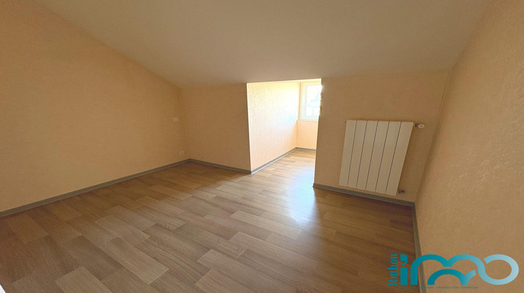 Ma-Cabane - Location Appartement Réquista, 76 m²