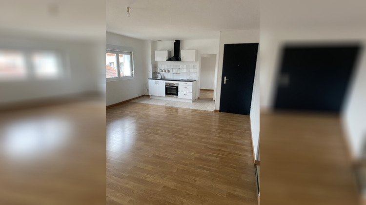 Ma-Cabane - Location Appartement RETHEL, 54 m²