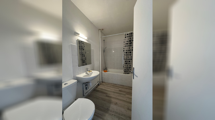 Ma-Cabane - Location Appartement Rezé, 46 m²