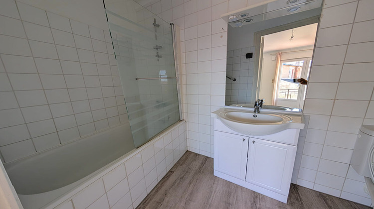 Ma-Cabane - Location Appartement REZE, 25 m²