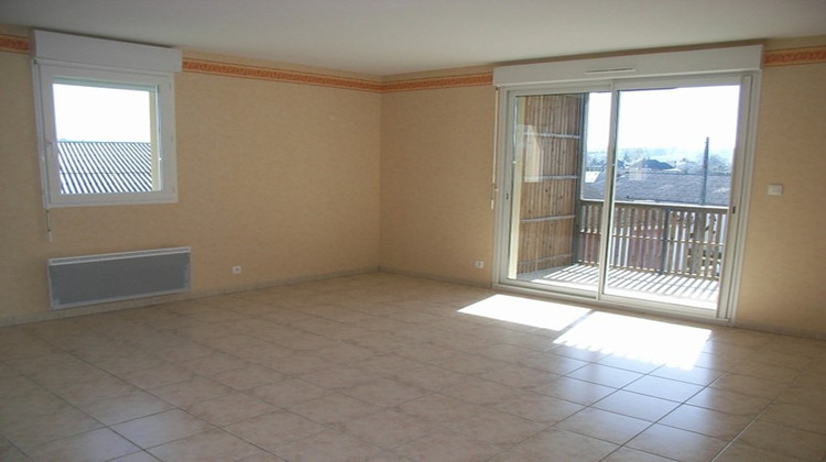 Ma-Cabane - Location Appartement RIGNAC, 51 m²