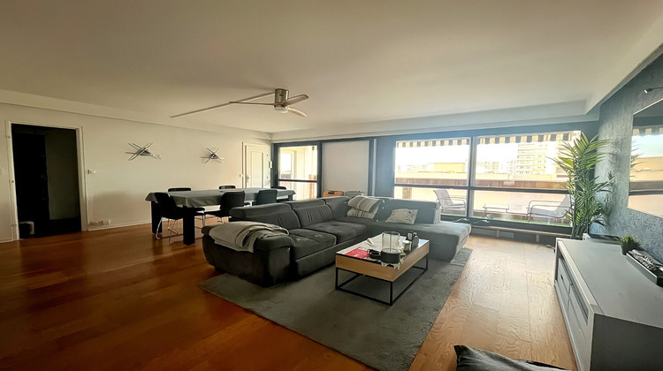 Ma-Cabane - Location Appartement RILLIEUX-LA-PAPE, 95 m²