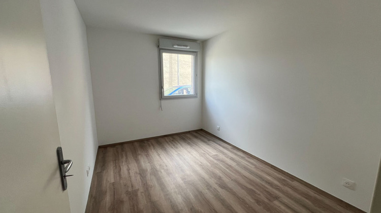 Ma-Cabane - Location Appartement RILLIEUX-LA-PAPE, 56 m²