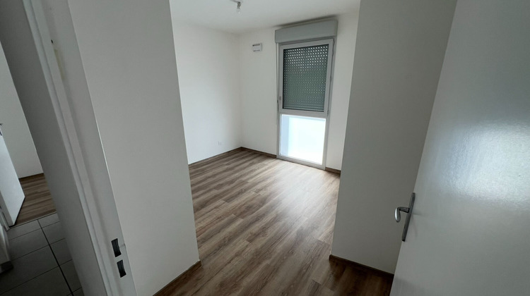 Ma-Cabane - Location Appartement RILLIEUX-LA-PAPE, 70 m²
