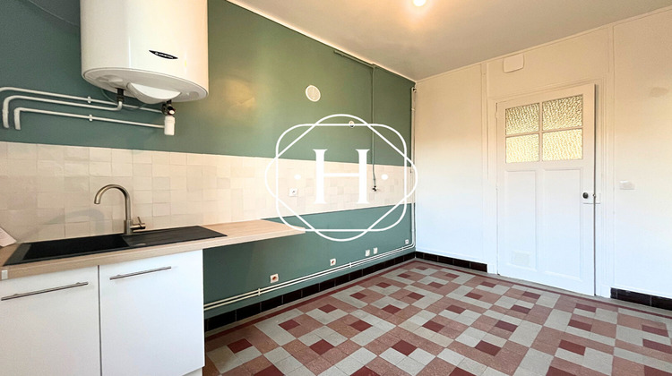 Ma-Cabane - Location Appartement RILLIEUX-LA-PAPE, 63 m²