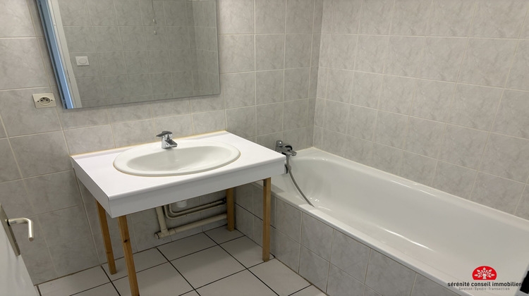 Ma-Cabane - Location Appartement Rillieux-la-Pape, 64 m²