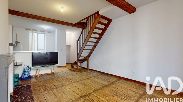 Ma-Cabane - Location Appartement Riom, 57 m²