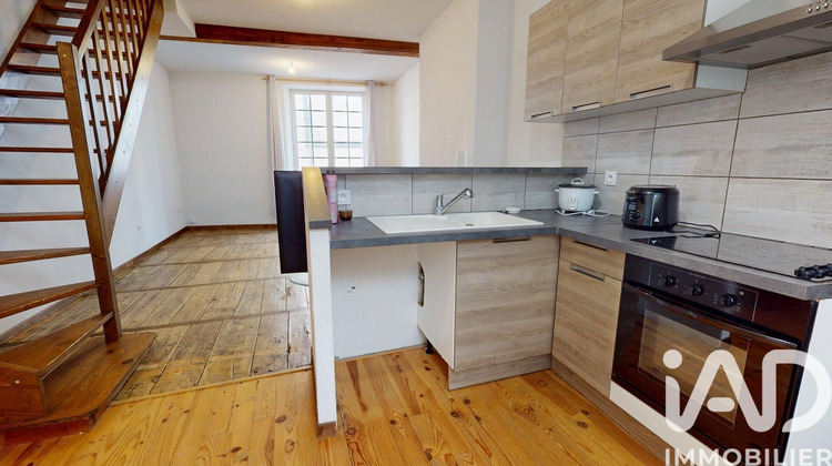 Ma-Cabane - Location Appartement Riom, 57 m²
