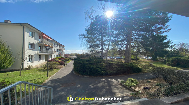 Ma-Cabane - Location Appartement RIORGES, 42 m²
