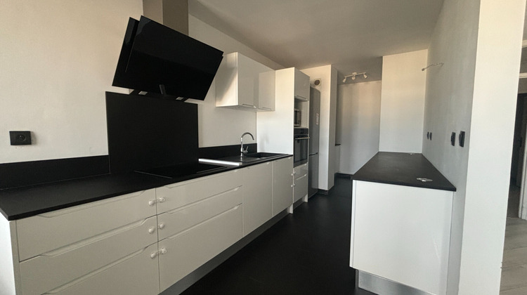 Ma-Cabane - Location Appartement RIS-ORANGIS, 89 m²