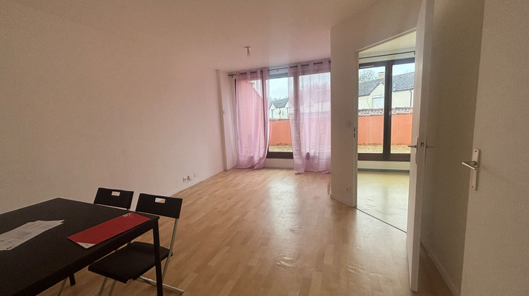 Ma-Cabane - Location Appartement RIS-ORANGIS, 62 m²