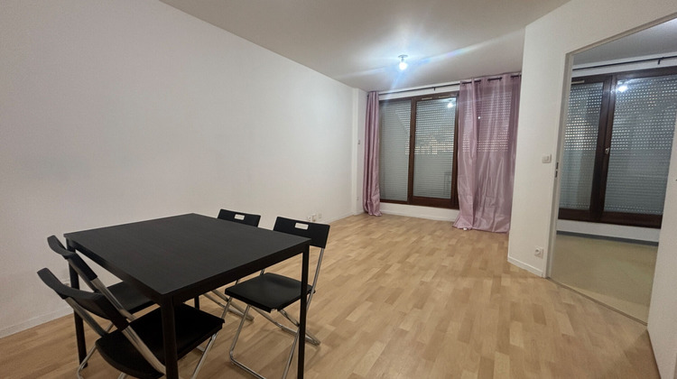 Ma-Cabane - Location Appartement RIS-ORANGIS, 62 m²
