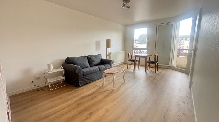 Ma-Cabane - Location Appartement RIS-ORANGIS, 39 m²
