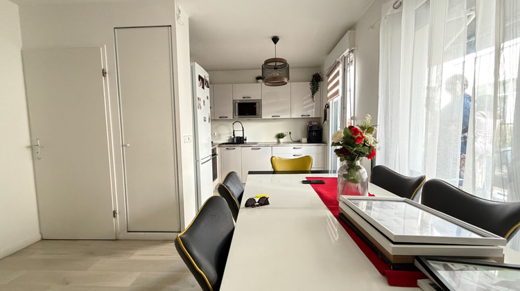 Ma-Cabane - Location Appartement RIS-ORANGIS, 87 m²