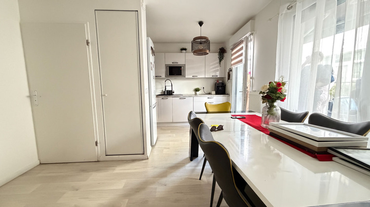 Ma-Cabane - Location Appartement RIS-ORANGIS, 87 m²