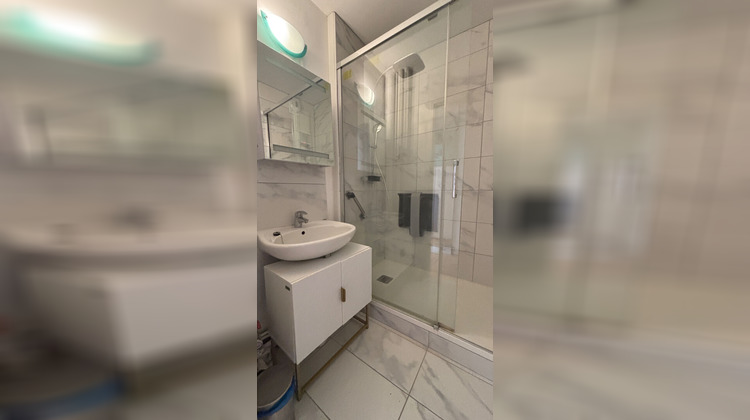 Ma-Cabane - Location Appartement RIS-ORANGIS, 60 m²