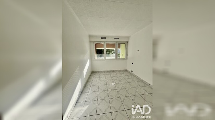Ma-Cabane - Location Appartement Ris-Orangis, 58 m²