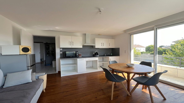 Ma-Cabane - Location Appartement Riscle, 64 m²