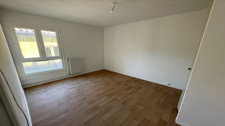 Ma-Cabane - Location Appartement RIVE-DE-GIER, 51 m²