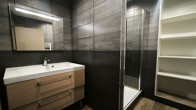 Ma-Cabane - Location Appartement RIVE DE GIER, 66 m²