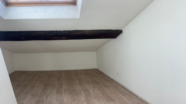 Ma-Cabane - Location Appartement RIVE-DE-GIER, 60 m²