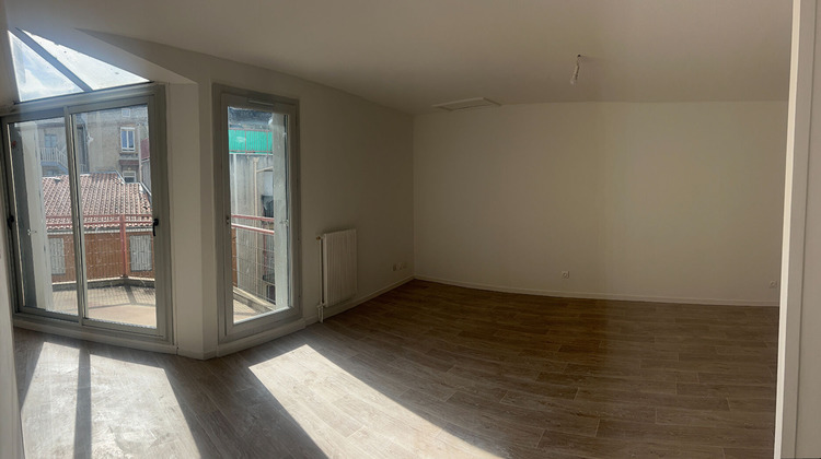 Ma-Cabane - Location Appartement RIVE-DE-GIER, 75 m²