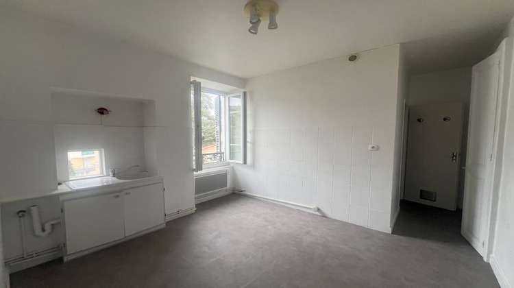 Ma-Cabane - Location Appartement Rives, 39 m²