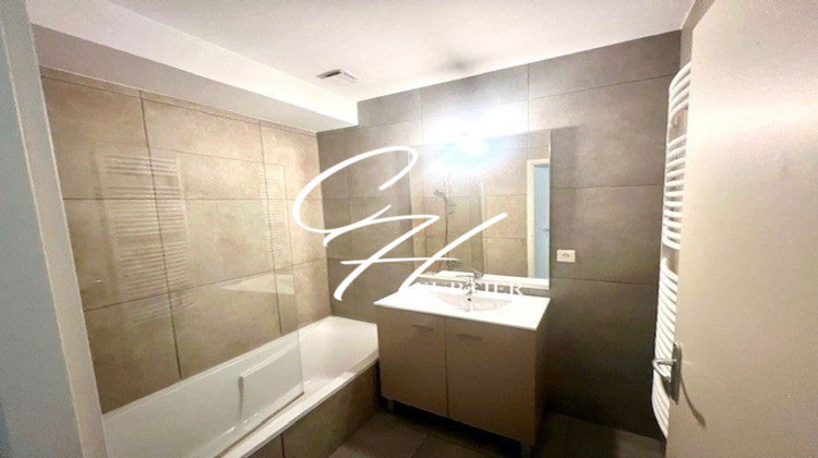 Ma-Cabane - Location Appartement Rives, 46 m²