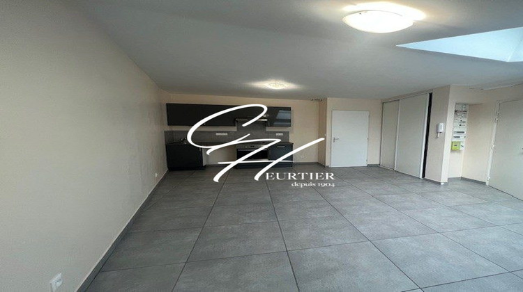 Ma-Cabane - Location Appartement Rives, 46 m²