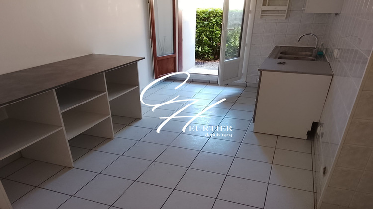 Ma-Cabane - Location Appartement Rives, 43 m²