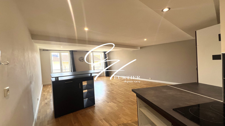 Ma-Cabane - Location Appartement RIVES, 49 m²