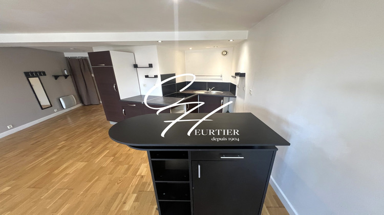 Ma-Cabane - Location Appartement RIVES, 49 m²