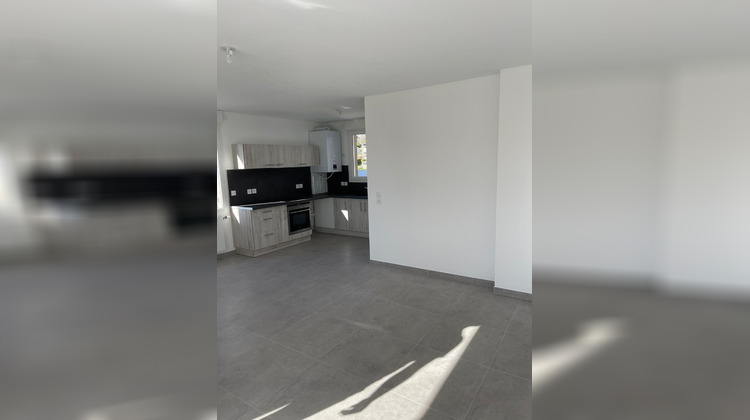 Ma-Cabane - Location Appartement Rives, 85 m²
