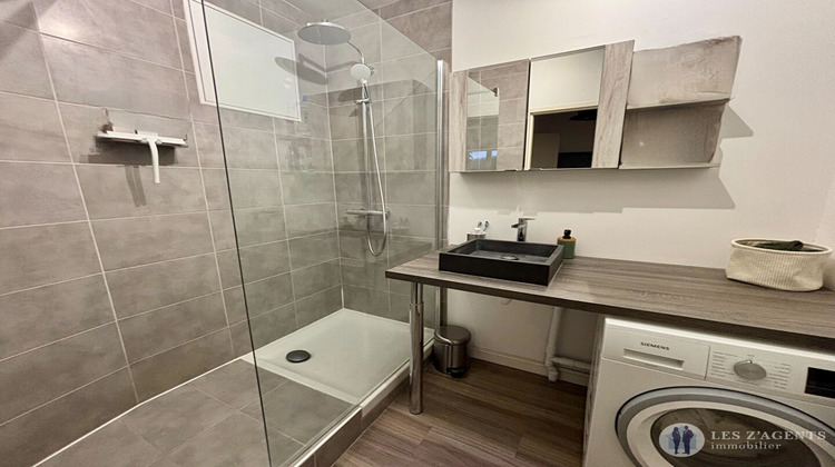 Ma-Cabane - Location Appartement RIVES, 46 m²