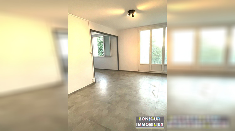 Ma-Cabane - Location Appartement Rives, 67 m²