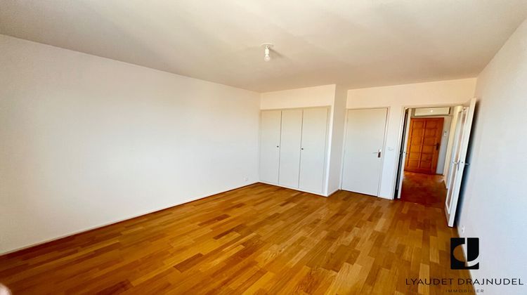 Ma-Cabane - Location Appartement ROANNE, 113 m²