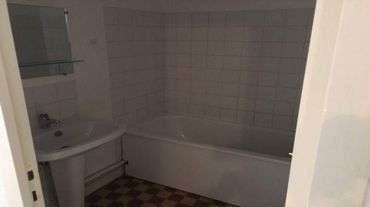 Ma-Cabane - Location Appartement ROANNE, 66 m²