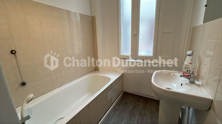 Ma-Cabane - Location Appartement ROANNE, 63 m²