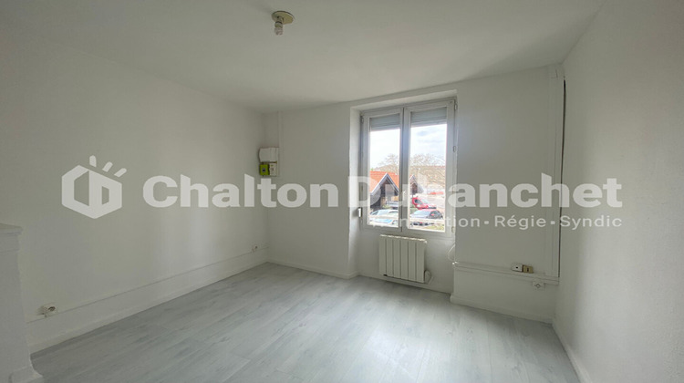 Ma-Cabane - Location Appartement ROANNE, 47 m²