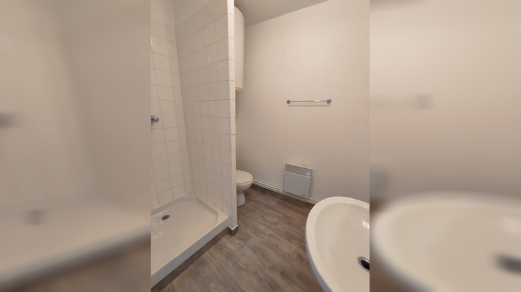 Ma-Cabane - Location Appartement ROANNE, 21 m²