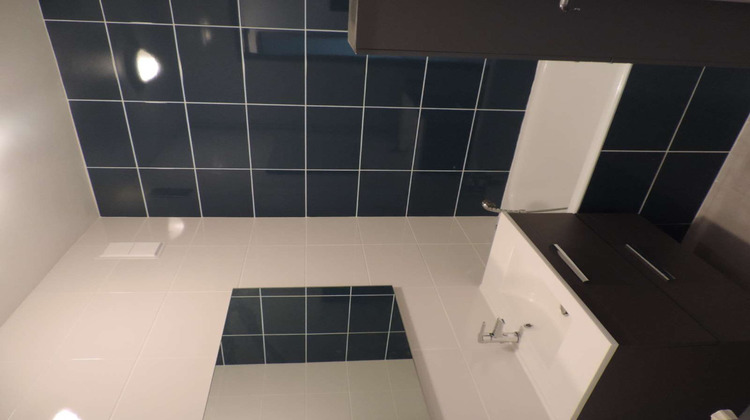 Ma-Cabane - Location Appartement ROANNE, 46 m²