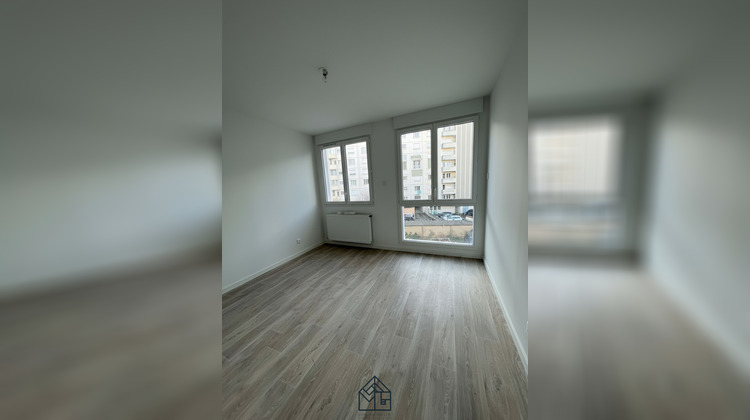 Ma-Cabane - Location Appartement Roanne, 67 m²