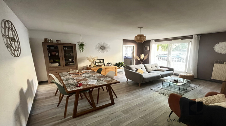 Ma-Cabane - Location Appartement ROANNE, 71 m²