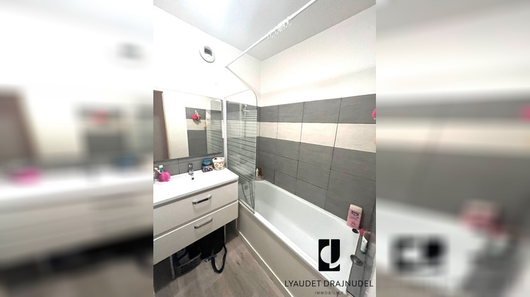 Ma-Cabane - Location Appartement ROANNE, 71 m²