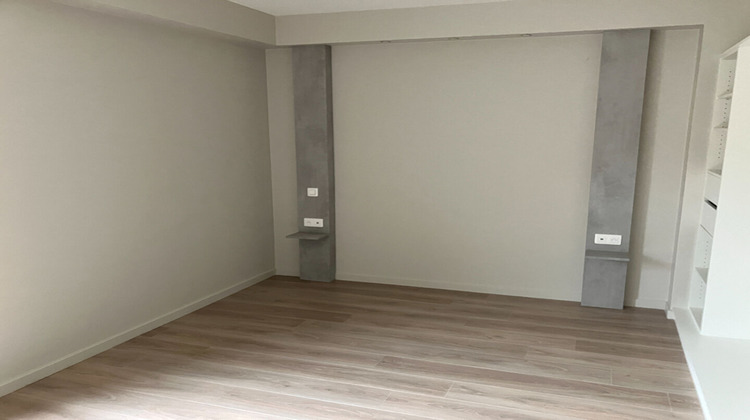 Ma-Cabane - Location Appartement ROANNE, 67 m²