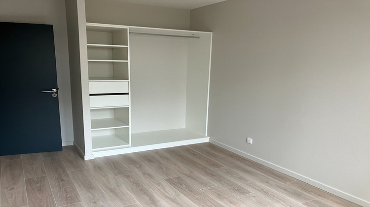 Ma-Cabane - Location Appartement ROANNE, 67 m²